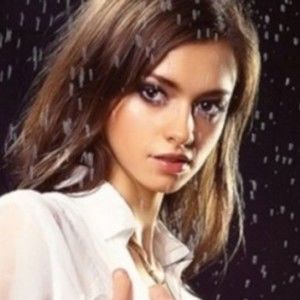 Meet your Posher, Abbie joyce